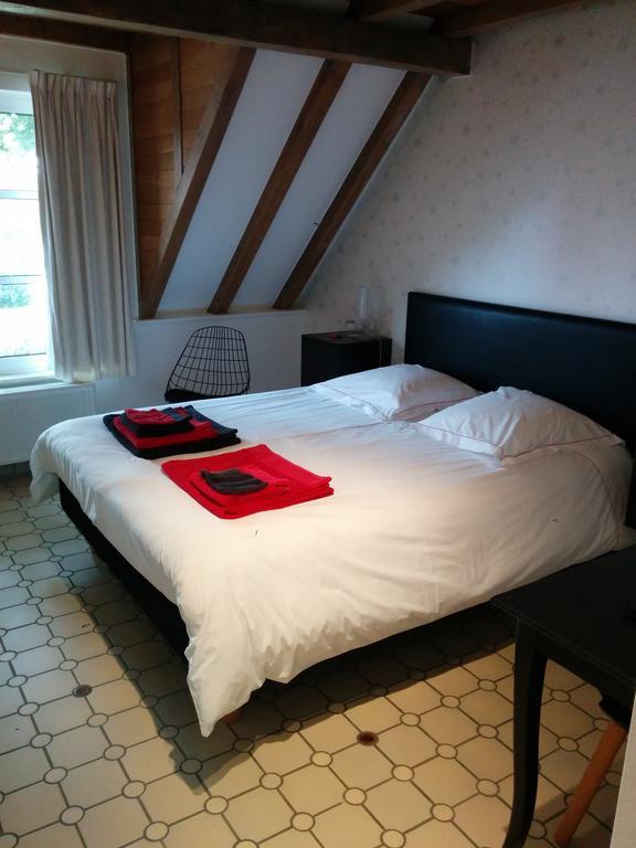 B&B Sint Blasius Hof Zwalm Ruang foto